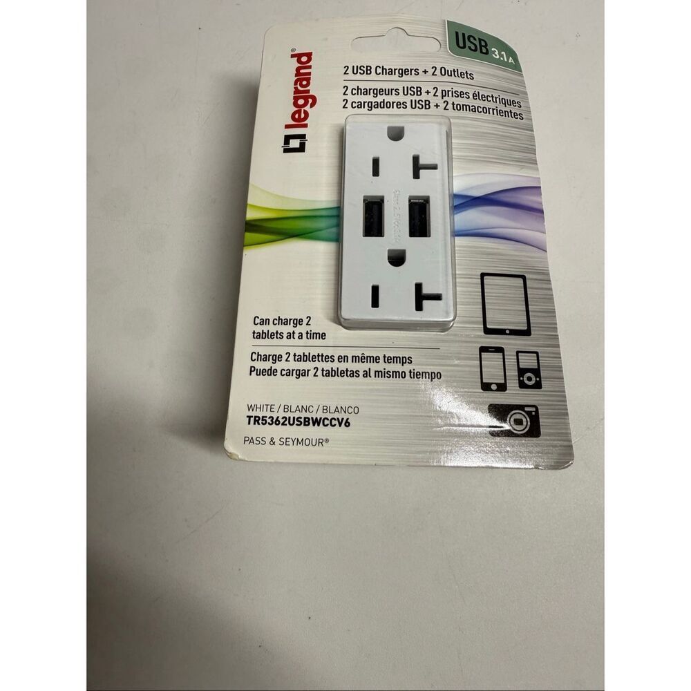 New Legrand Outlet With USB 3.1A Whitel 2 USB Chargers + 2 Outlets